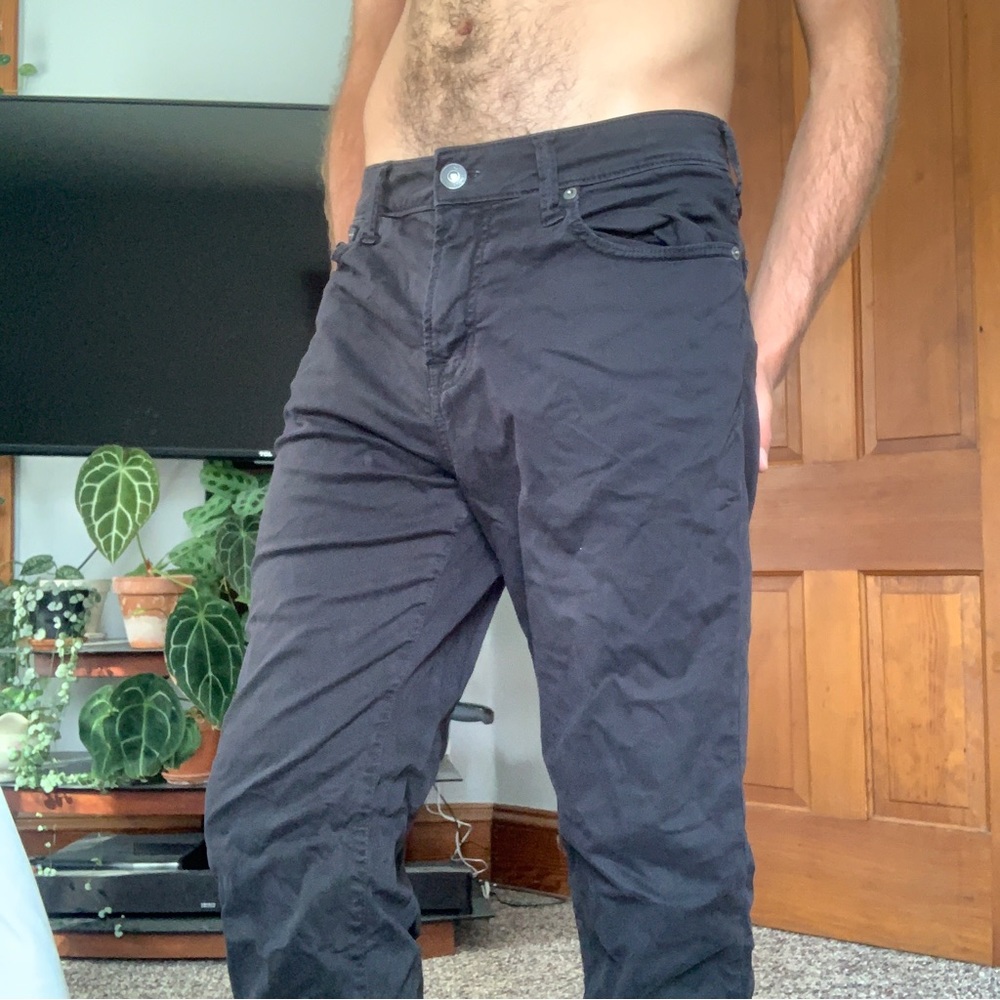 AMERICAN EAGLE BLACK JEANS SIZE 29x34